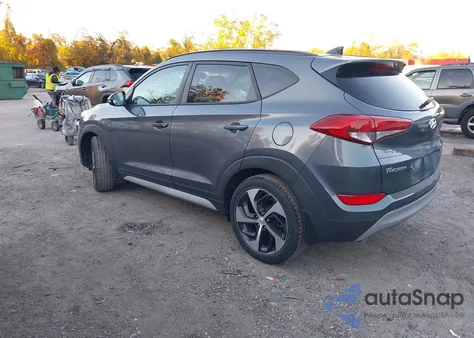 2018 Hyundai Tucson Value из США, поврежденный, VIN KM8J33A25JU791404